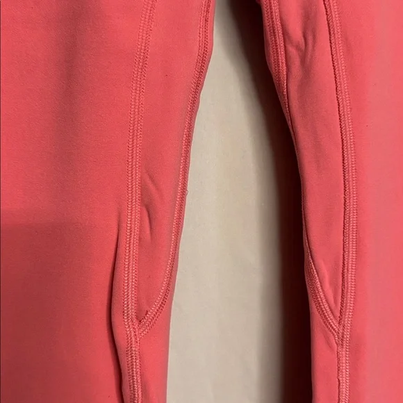 Lululemon Align HighRise Pant 25”
Double Lined, Size 6, Color Pink - Picture 5 of 10